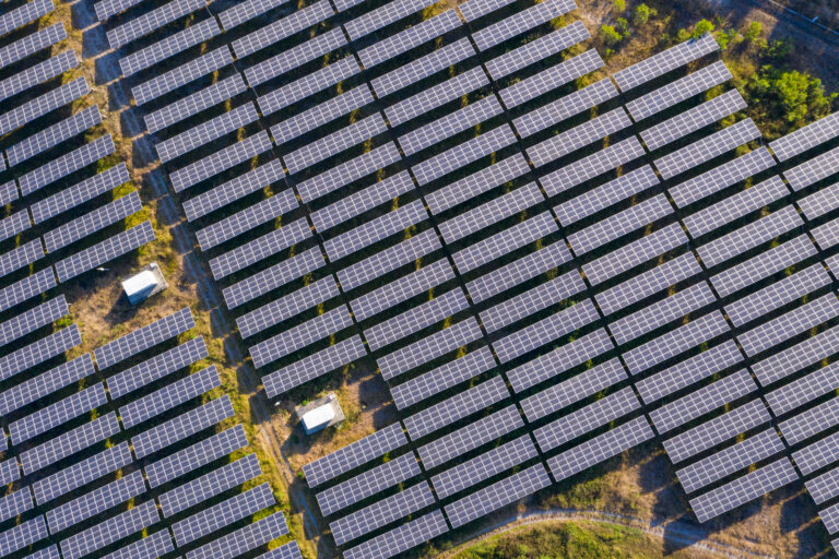 La rentabilidad de las placas solares: ¿Cómo aprovechar al máximo el poder del sol?