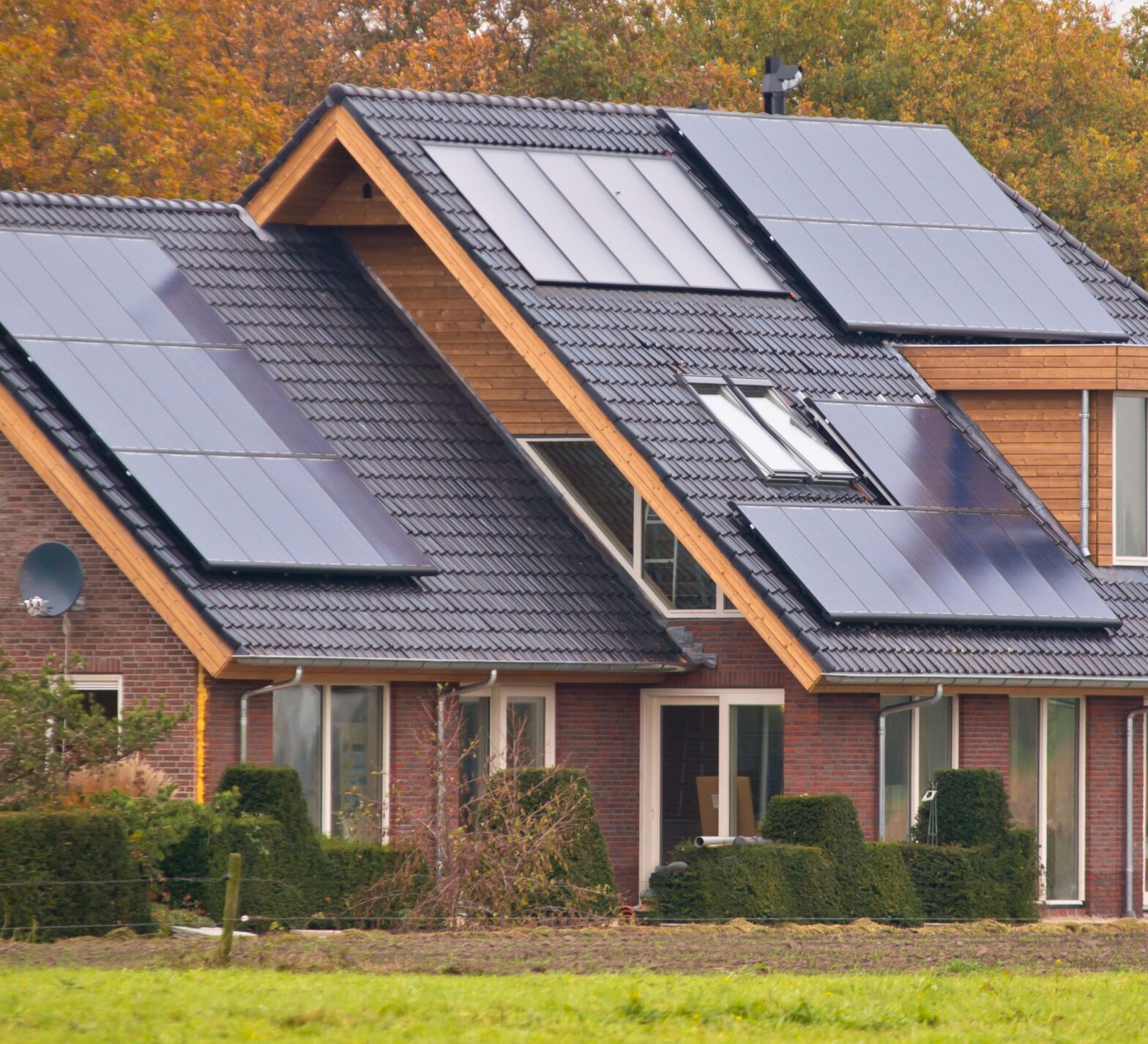 Instalación de Placas Solares en Zonas Rurales: Cómo Aprovechar la Energía Solar en Áreas sin Acceso a la Red Eléctrica