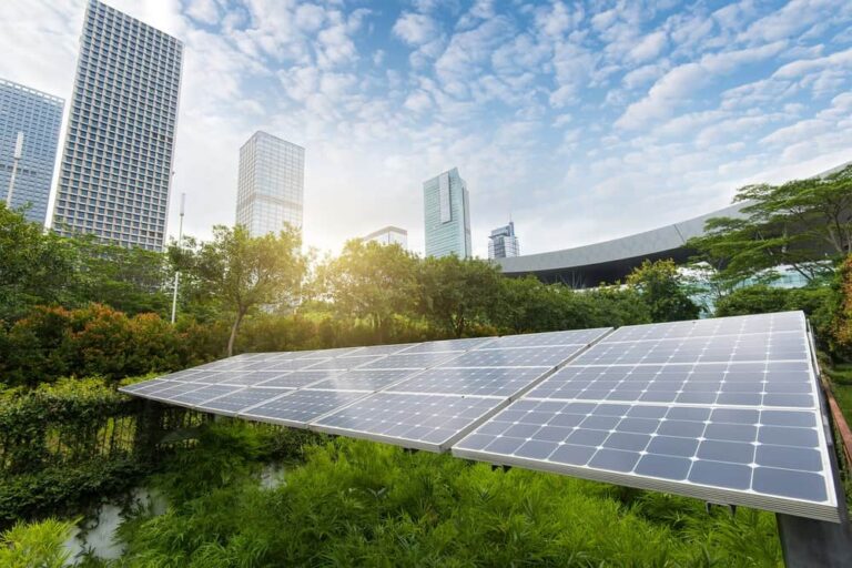La Influencia de la Energía Solar en el Desarrollo de Smart Cities